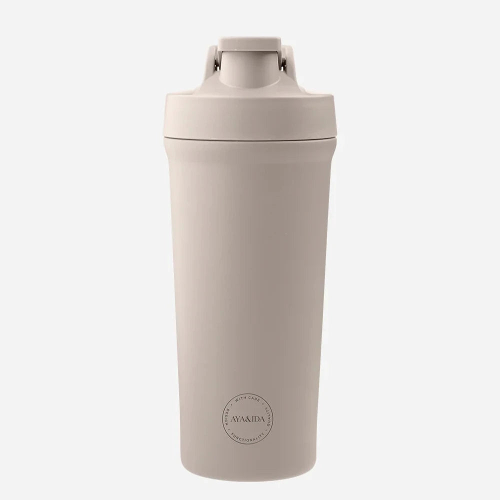 AYA and IDA - shaker bottle - 750ml