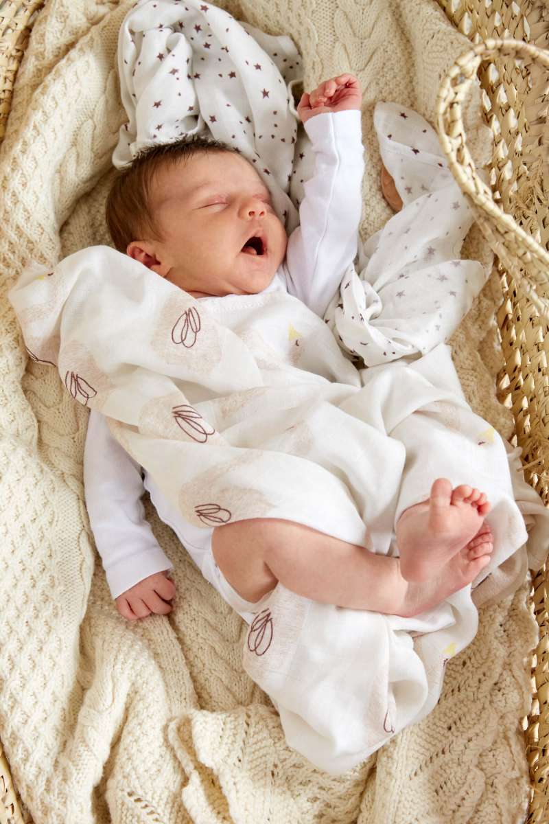 Lässig - heavenly soft swaddle XL swan - 2 stuks